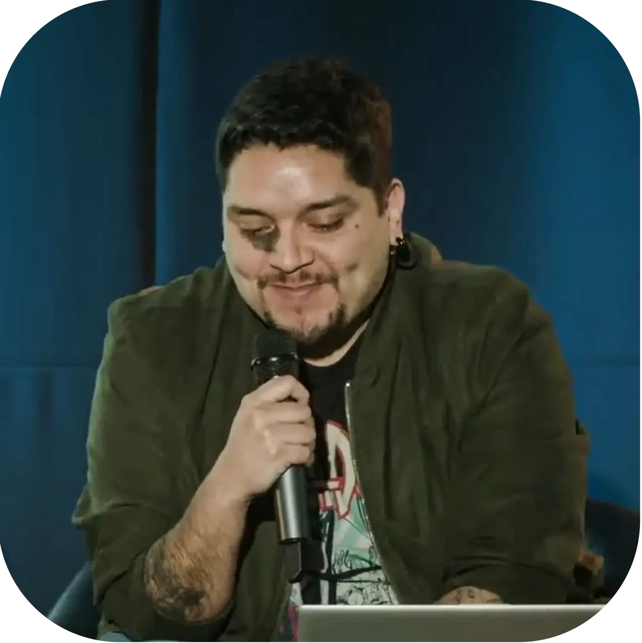 Cris Macaya